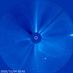 Images of the solar corona