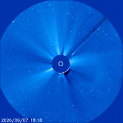 Images of the solar corona